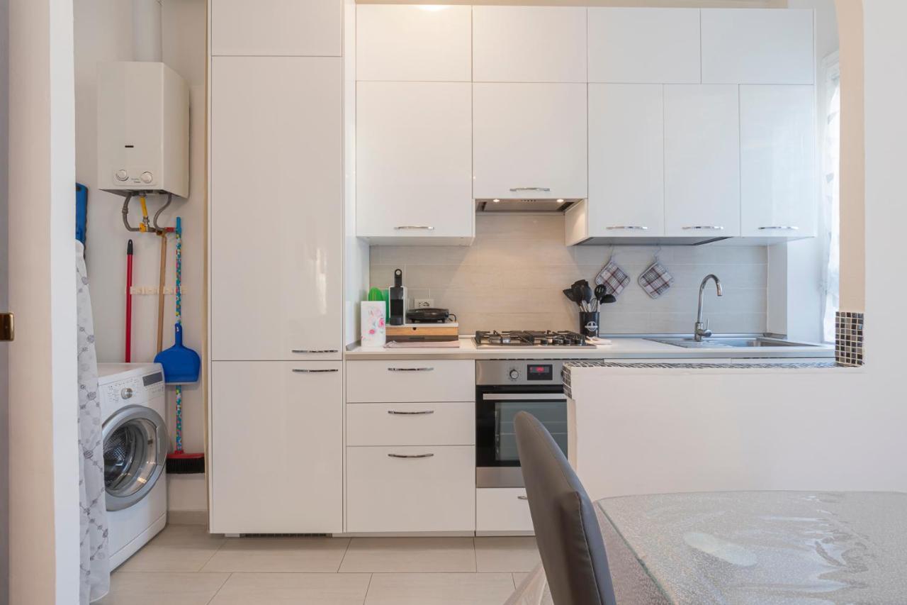 Casa Samy - Sesto Sg A Due Passi Da Sesto Rondo - Battisti Apartment Sesto San Giovanni Bagian luar foto